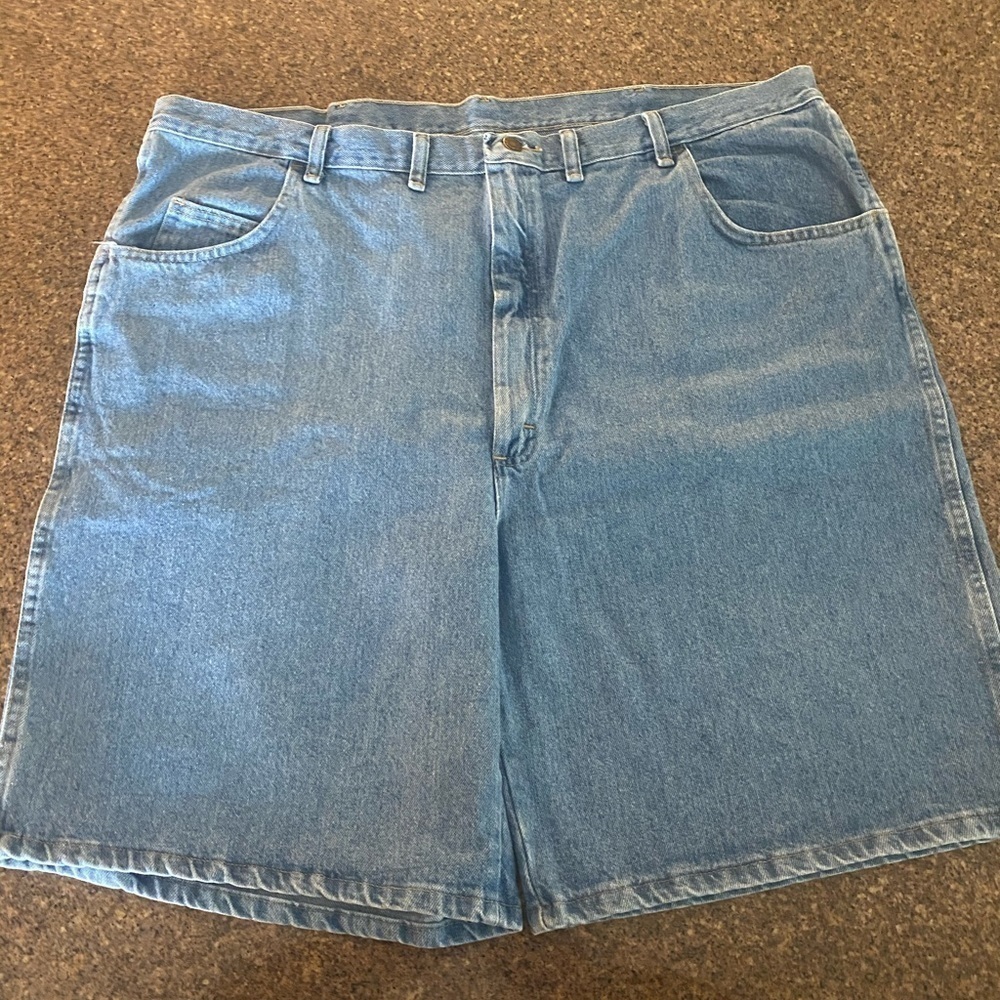 Wrangler Rugged Wear Shorts NWOT​​​​​​​​​​ - Picture 2 of 5